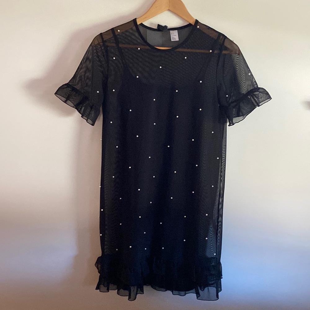 NWT H&M black shift with pearl and ruffle detail